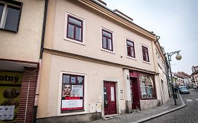 Tylova Apartments